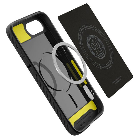 Custodia Rugged Armor con MagSafe per iPhone 16e, Matte Black, Spigen