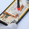 Rimozione della staffa di copertura del connettore della batteria #4