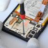 Rimozione della staffa di copertura del cavo flessibile LCD #4