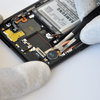 Rimozione del motorino di vibrazione dal gruppo display LCD #1