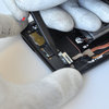 Rimozione del motorino di vibrazione dal gruppo display LCD #3