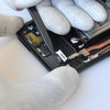 Rimozione del motorino di vibrazione dal gruppo display LCD #4