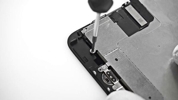 Rimozione del tasto Home