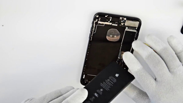 Rimozione della batteria