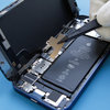 Rimozione della copertura del connettore della batteria e del display #3