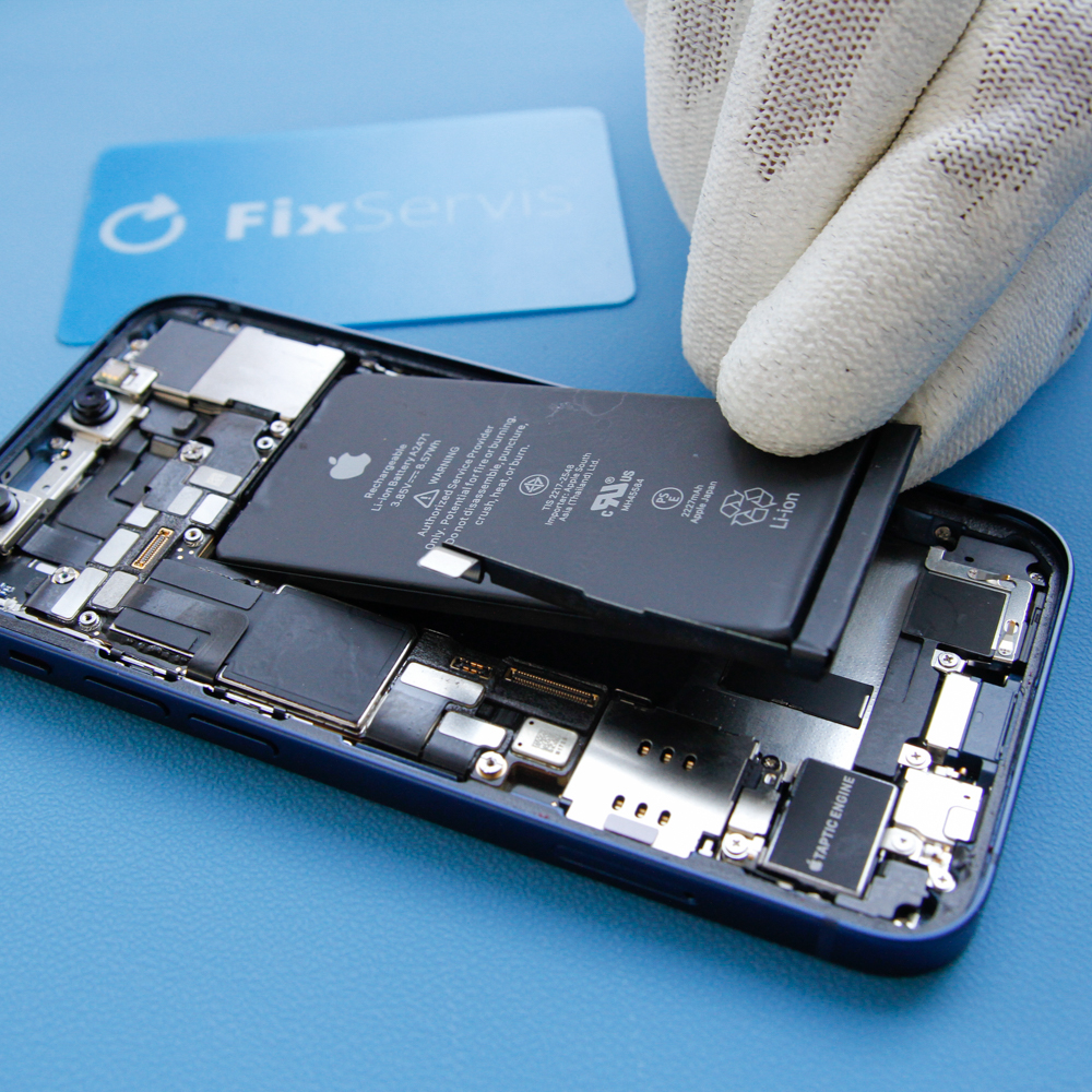 Sostituzione della batteria dell’iPhone 12 mini