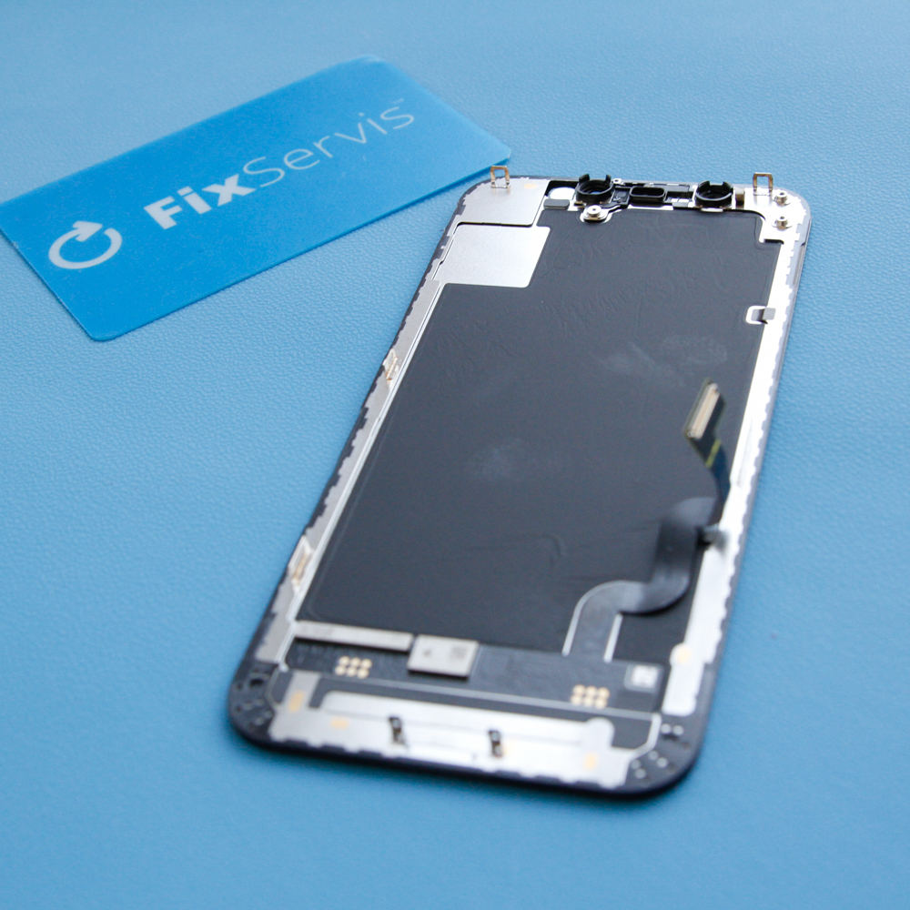 Sostituzione del display LCD dell’iPhone 12 mini