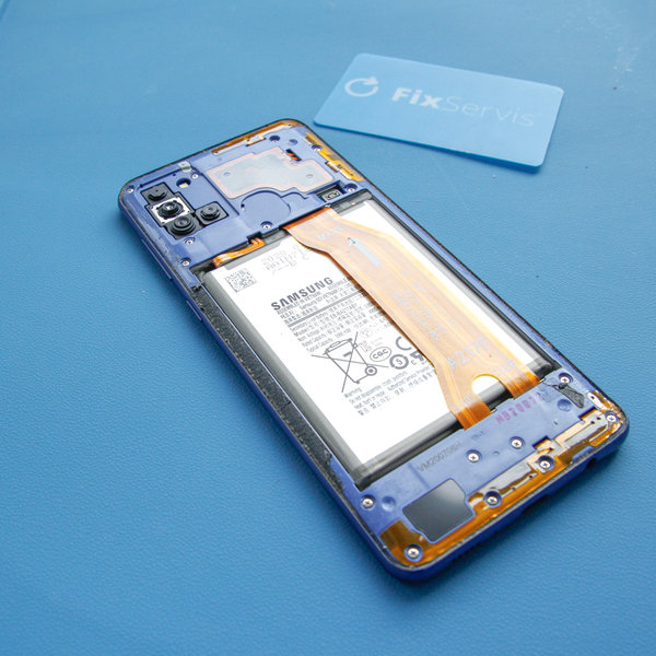 Installazione del nuovo display LCD